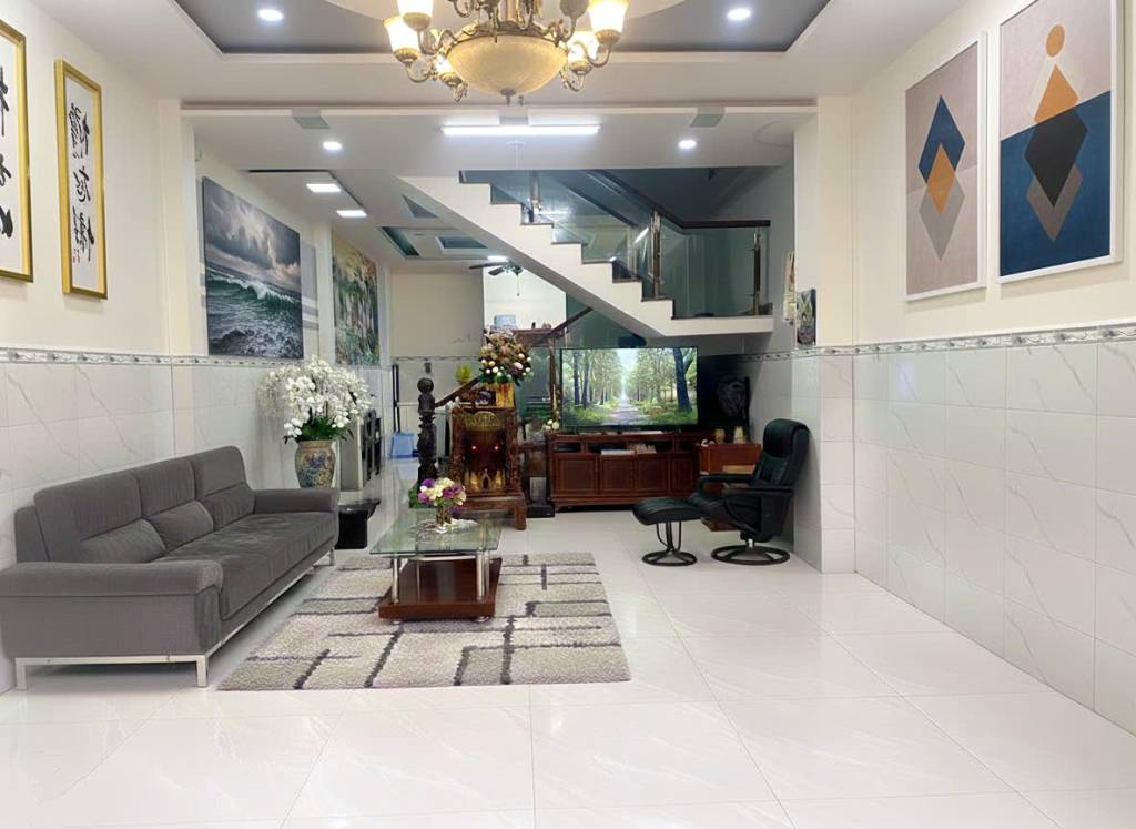 Bán nhà Quận 12 khu Trường Chinh 90m2 3 tầng đường 6m giá chỉ 7 tỷ nhỉnh