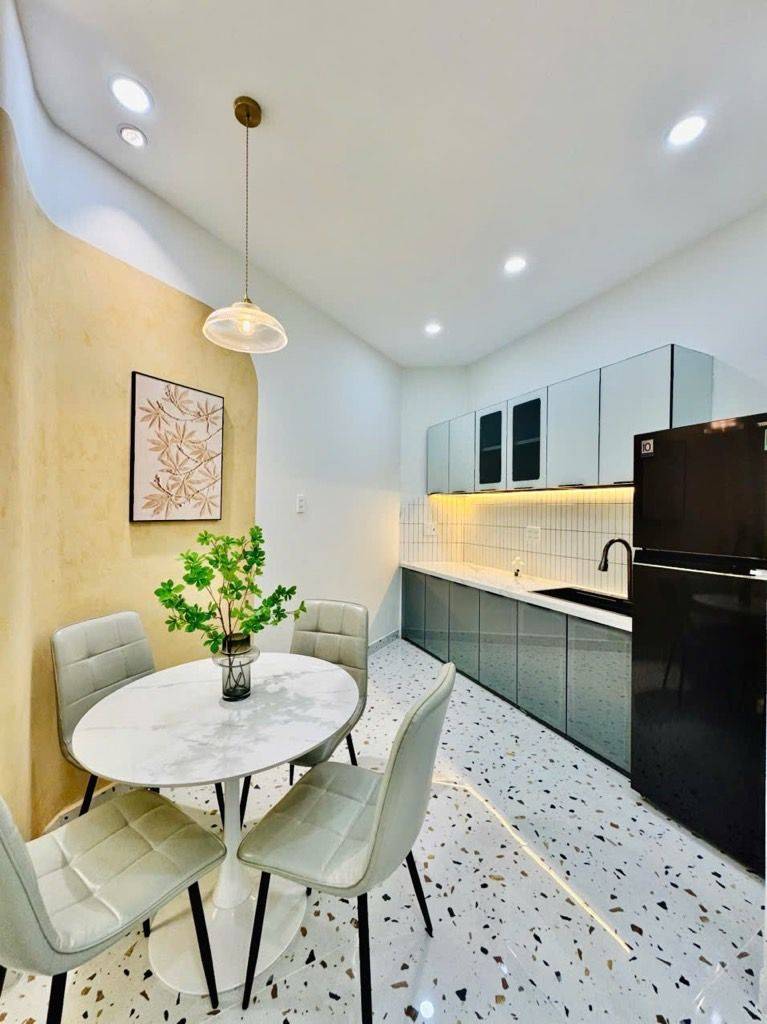 LÊ TỰ TÀI - PHÚ NHUẬN - HXH - 33M2 4PN 3WC - DTSD 100M2 SÀN - 6.75 TỶ TL