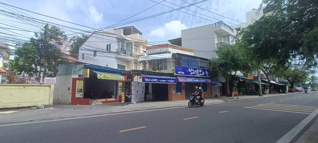 Bán nhà Tháp Bà, P.Vĩnh Thọ, góc 2 mặt tiền, đang cho thuê 6tr/tháng, giá 6 tỷ