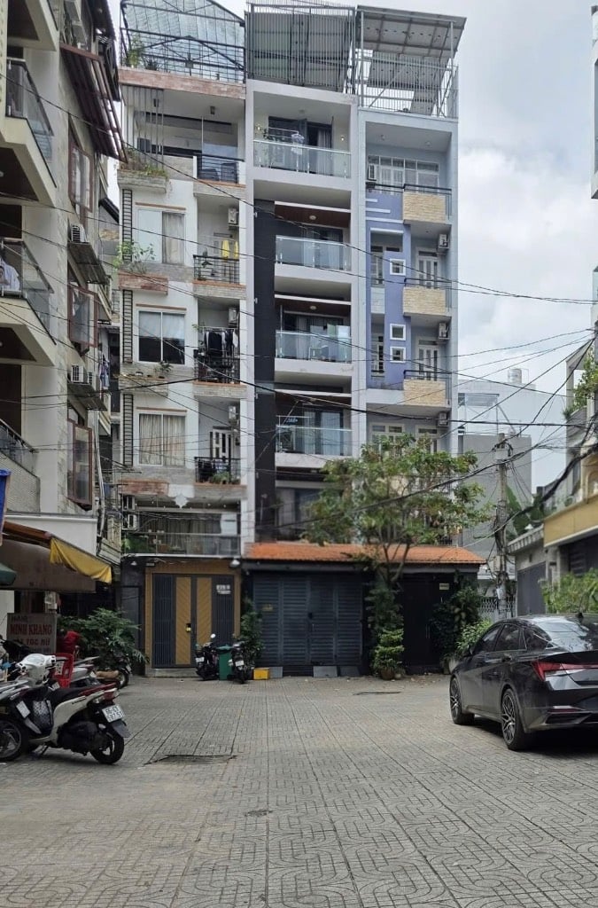 BÁN NHÀ ĐƯỜNG 3/2, QUẬN 10, 4 TẦNG HẺM NHỰA XE TẢI, KHU AN NINH, DÂN TRÍ CAO, CHỈ 3,95 TỶ