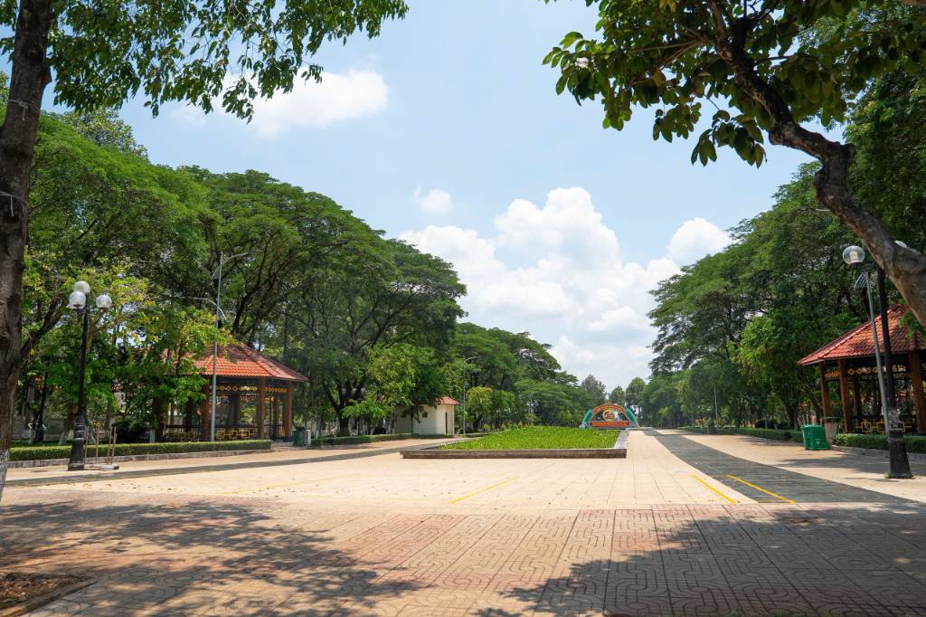 Bán Nhà Mặt Phố 100m² Tại Quốc Lộ 1A, Thị Trấn Dầu Giây, Đồng Nai - Giá Tốt 1,900,000,000 VNĐ