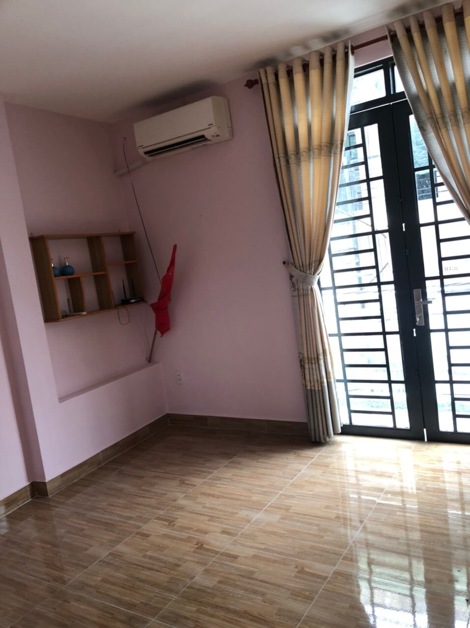 Bán nhà mặt tiền Gò Vấp, đường số 6, ngang 4m dài 11m, sổ chính chủ CN 44m2, trệt lầu