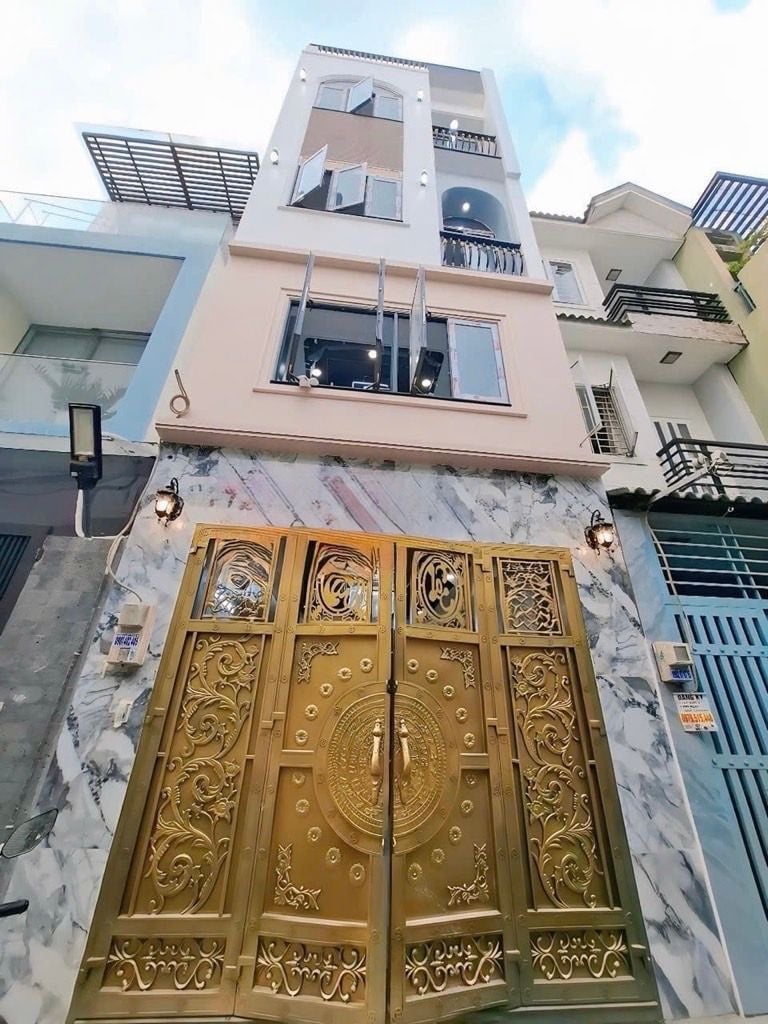 NHÀ MỚI ĐÓN TẾT GẦN TÊN LỬA NGAY MÃ LÒ 5 TẦNG FULL NỘI THẤT SỊN SÒ NHỈNH 6Ty