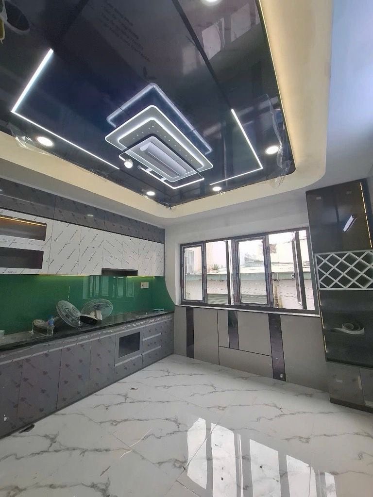 NHÀ MỚI ĐÓN TẾT GẦN TÊN LỬA NGAY MÃ LÒ 5 TẦNG FULL NỘI THẤT SỊN SÒ NHỈNH 6Ty