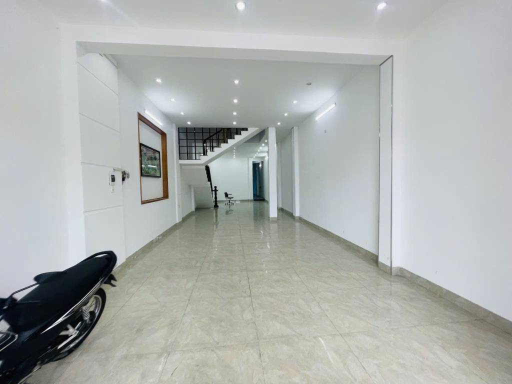Bán nhà Lê Văn Hiến, Ngũ Hành Sơn, 150m², 2 tầng, 12 tỷ bớt lộc