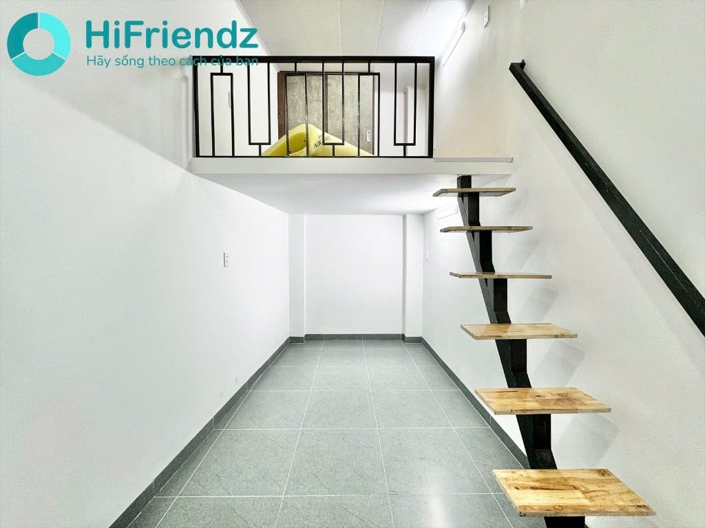 Duplex rộng đường số 8 gần chùa Nghệ Sĩ