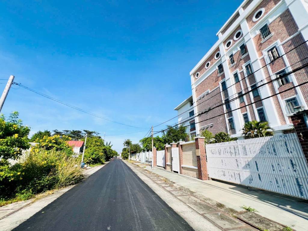 Bán đất đường Số 31 Việt Kiều, Xã Tân Thông Hội, DT 223m2, sổ sẵn, đường nhựa, giá 700tr