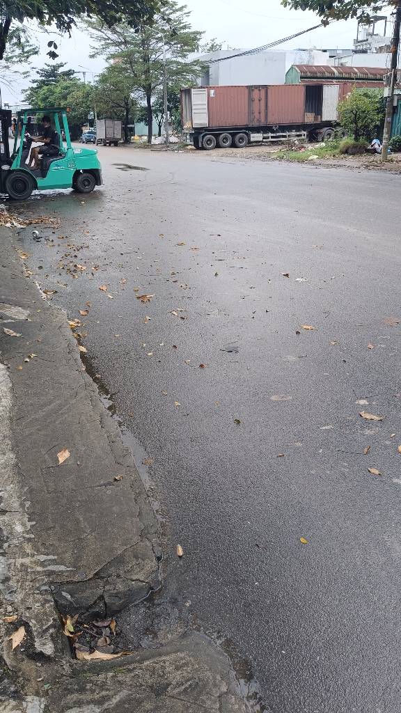 BÁN TÒA NHÀ VĂN PHÒNG BÀU MẠC 23, LIÊN CHIỂU, 3 TẦNG THANG MÁY, MT ĐƯỜNG 15M