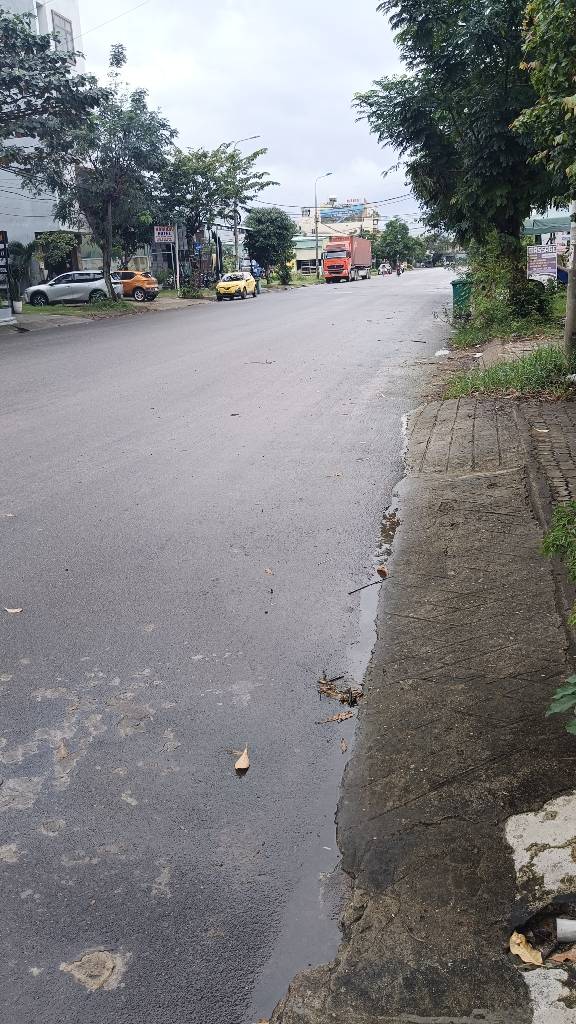 BÁN TÒA NHÀ VĂN PHÒNG BÀU MẠC 23, LIÊN CHIỂU, 3 TẦNG THANG MÁY, MT ĐƯỜNG 15M