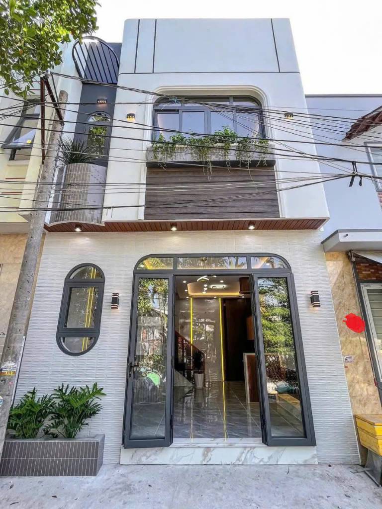 Kẹt tiền bán gấp nhà Bình Chánh đang cho thuê 12tr/th đường Trần Đại Nghĩa dưới 1 tỷ có nhà