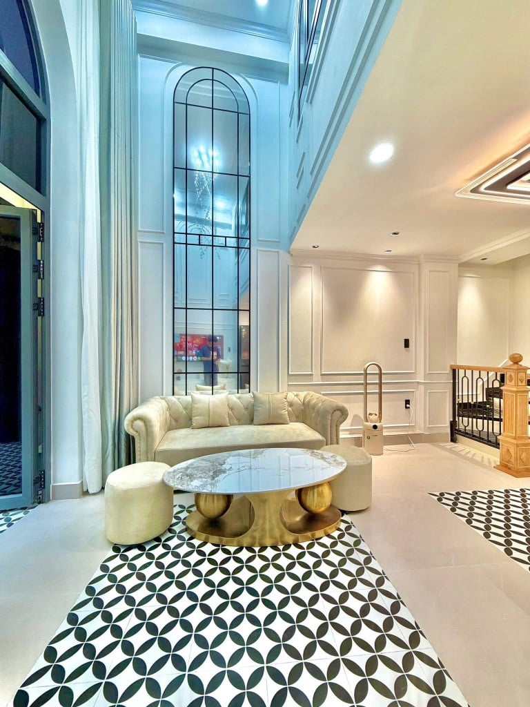 Bán nhà Vạn Kiếp, DT 36m² (4.1x8) nở hậu 4.8m, 4 tầng BTCT, 3PN 4WC, full nội thất