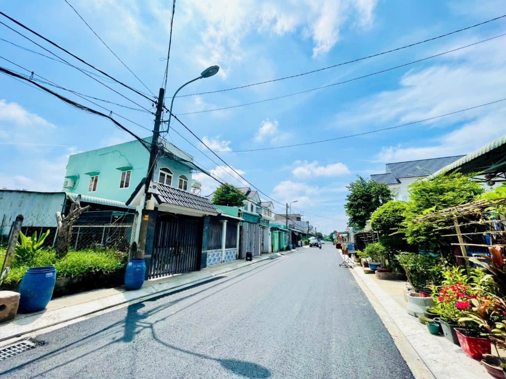 Bán đất Lưu Khai Hồng, Củ Chi, 280m2 đất ở, dân cư phủ kín, pháp lý rõ ràng, bớt lộc thêm