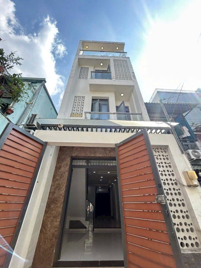 Bán nhà Trần Bình Trọng, Bình Thạnh, 4 tầng, 50m2, chỉ 7.75 tỷ