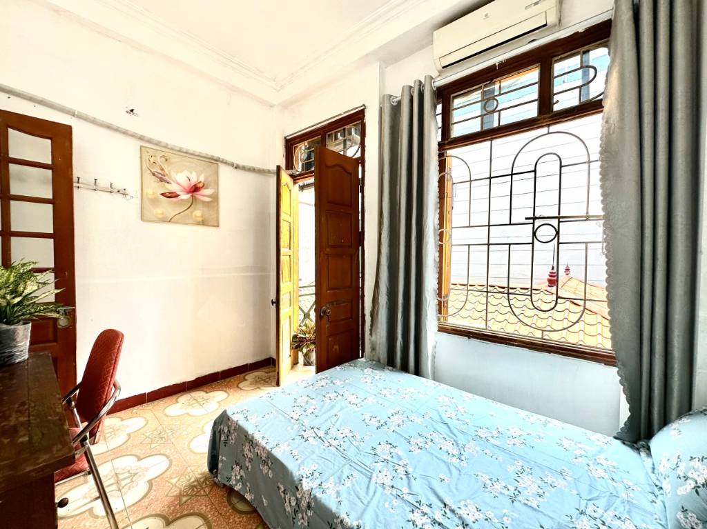 PHÒNG TRỌ 2,6 tr GIÁ RẺ – THỤY KHUÊ, TÂY HỒ