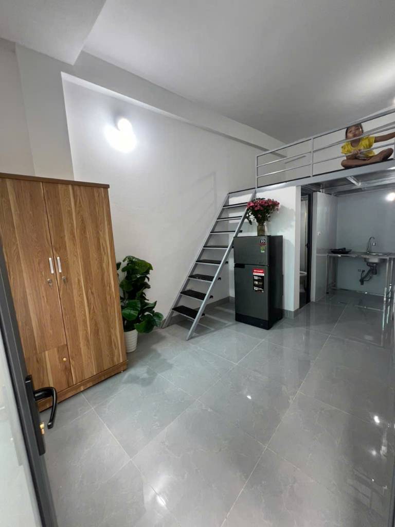 CHO THUÊ PHÒNG TRỌ GIÁ 2,9TR VĂN TRÌ, GẦN ĐẠI HỌC CÔNG NGHIỆP, FPT, FULL ĐỒ, CÓ THANG MÁY