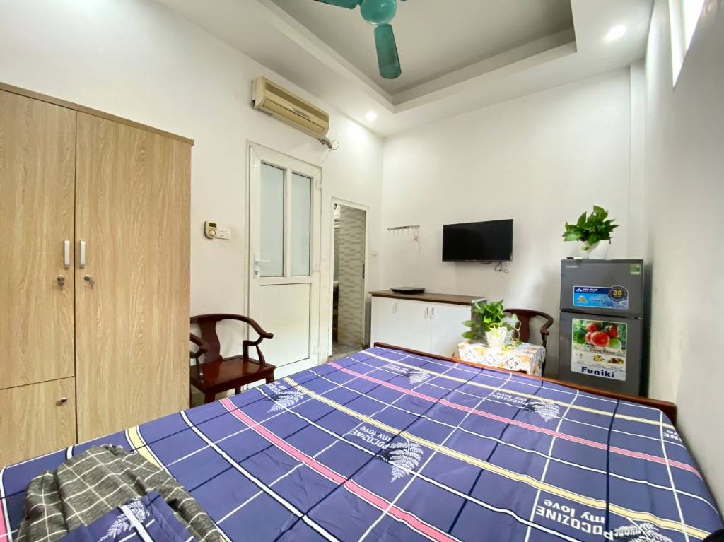 Cho thuê nhà trọ 37 ngõ 148 Trần Duy Hưng, Cầu Giấy, giá rẻ 3,6 triệu