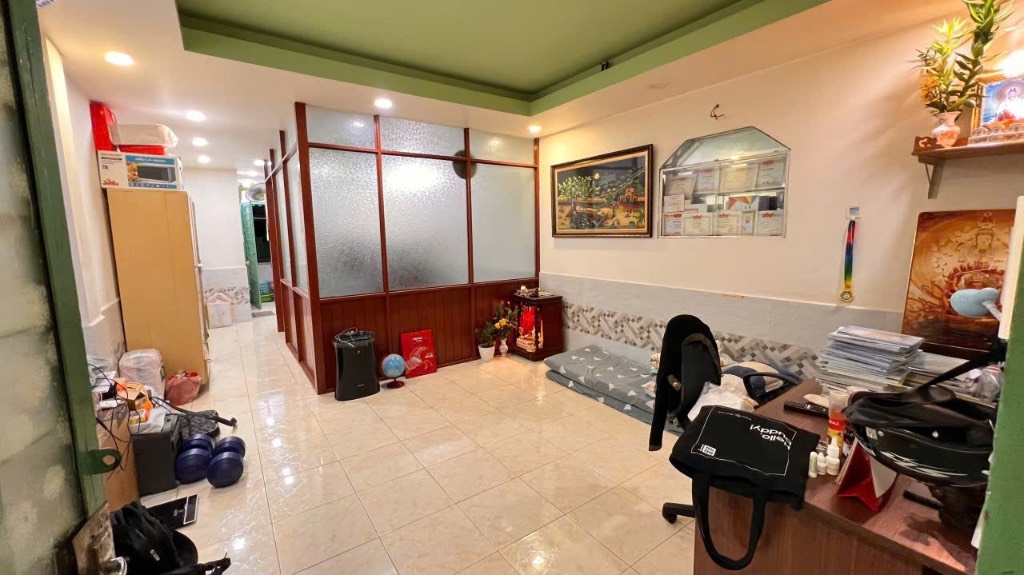 CHUNG CƯ HUỲNH VĂN CHÍNH LẦU 3 LÔ A NGAY CÔNG VIÊN