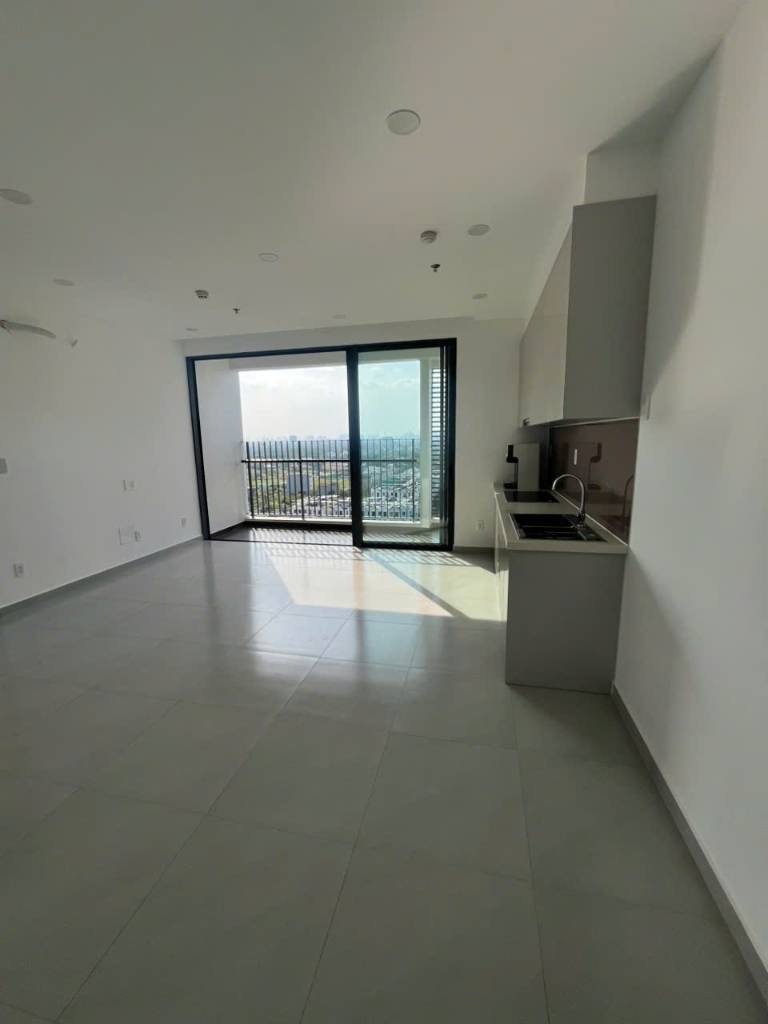 Sổ hồng 100m2 - GIá 4.85 tỷ trả trong 6 tháng - Căn góc 3PN3WC MT Q9