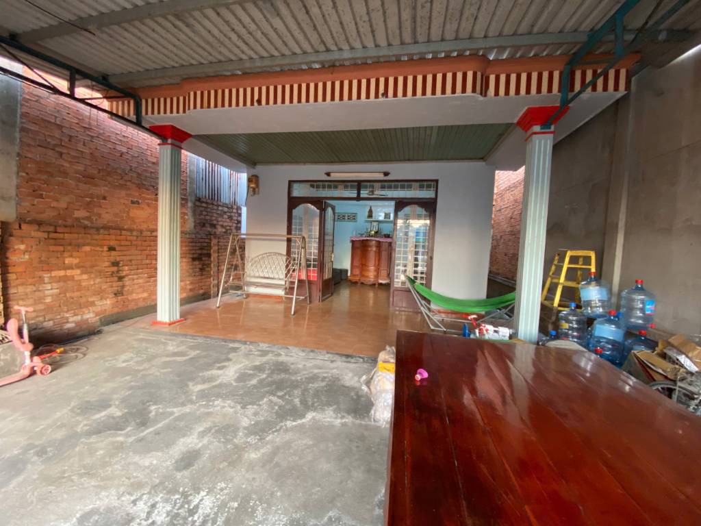 Cần bán nhà cấp 4 mặt tiền đường Nguyễn Văn Thành (ĐT741)