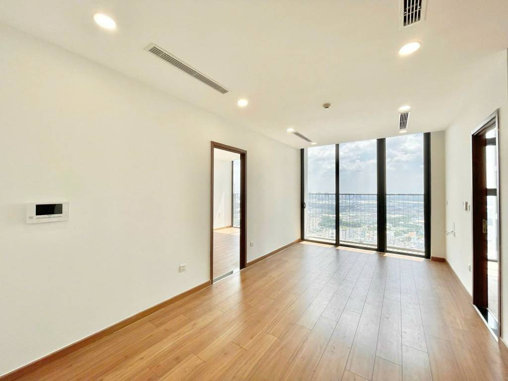 Bán căn hộ 2 phòng ngủ, 2wc, 66m2, Sổ hồng. Giá 6.2 tỷ. LH 0888887***