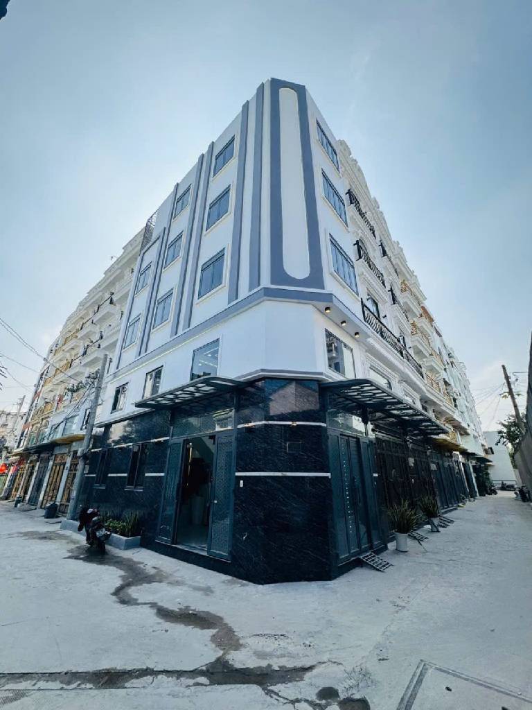 SIÊU PHẨM 5 TẦNG – NGANG 4.5M – HƯƠNG LỘ 2 – 7.x TỎI