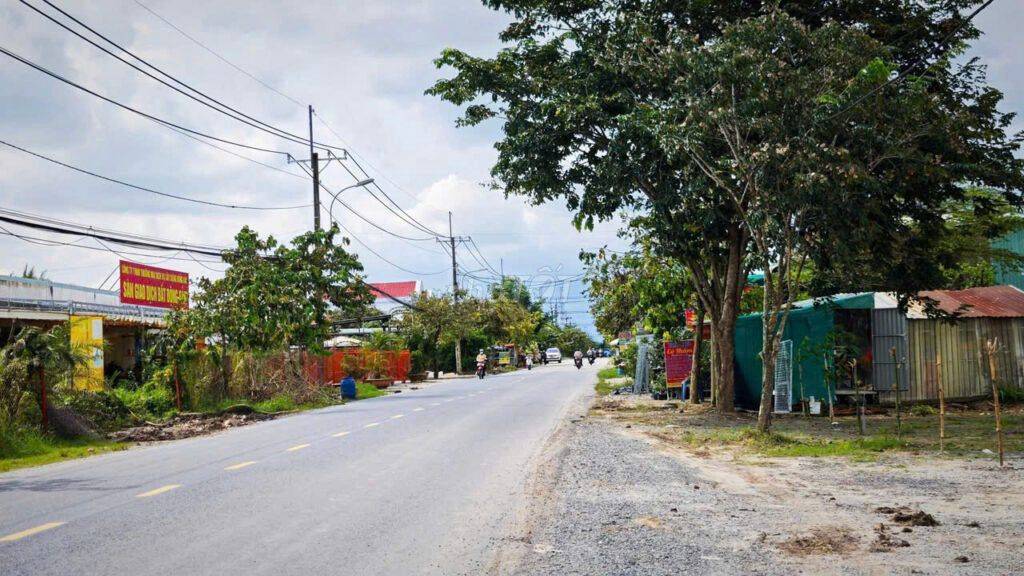 Cần bán gấp đất Tỉnh Lộ 7, Củ Chi, 600m² có thổ cư, sổ hồng riêng, giá 620 triệu