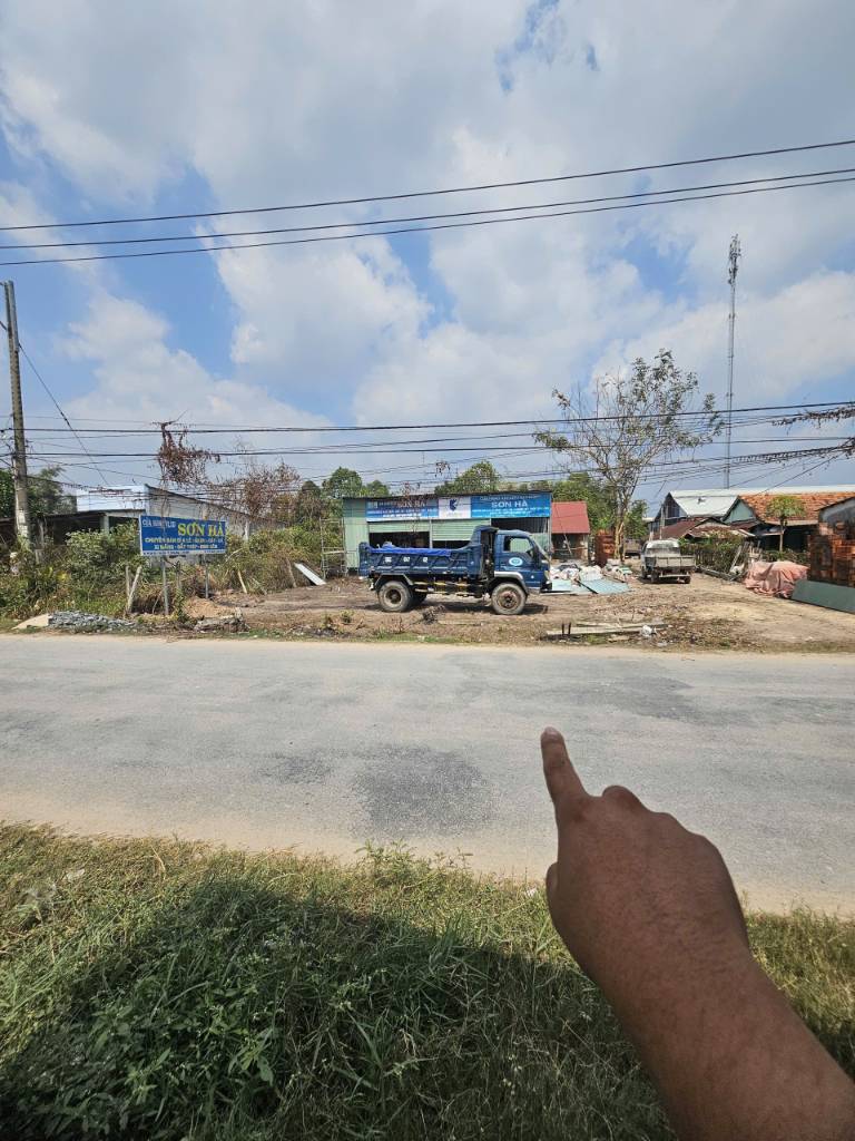 Tôi Cần bán gấp đất ngay KCX Linh Trung 3, Trảng Bàng, 300m² có thổ cư, sổ hồng riêng, giá 520 triệu