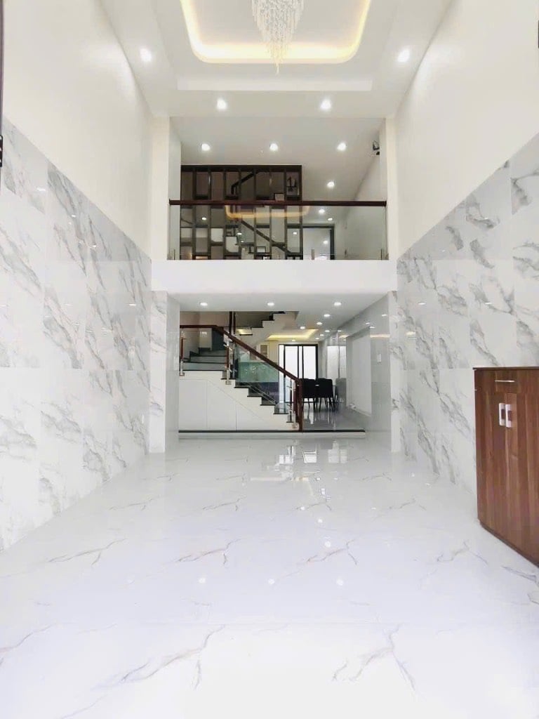 Nhà Phố đường DƯƠNG THỊ MƯỜI Q12, 4x15m, hẻm 6m, full nội thất, 6 tỷ 38