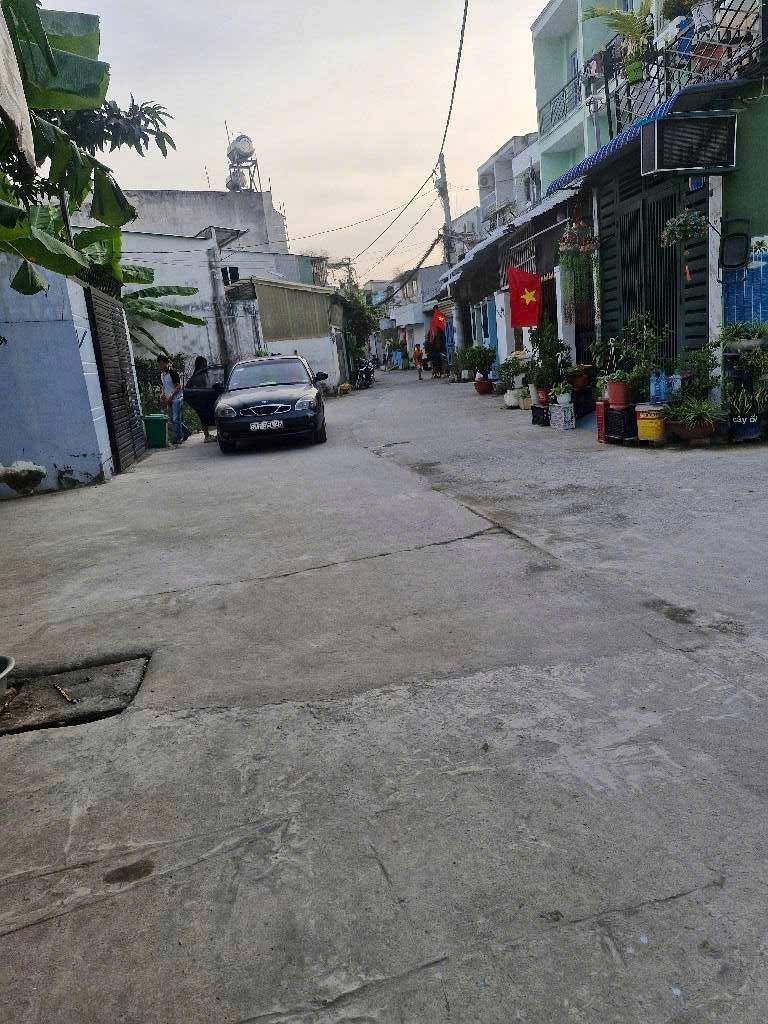 GIÁ HƠN 4 TỶ- BÁN NHÀ 100M2- LÊ VĂN LƯƠNG- NHÀ BÈ- HXH 6M- SỔ RIÊNG- HOÀN CÔNG ĐỦ