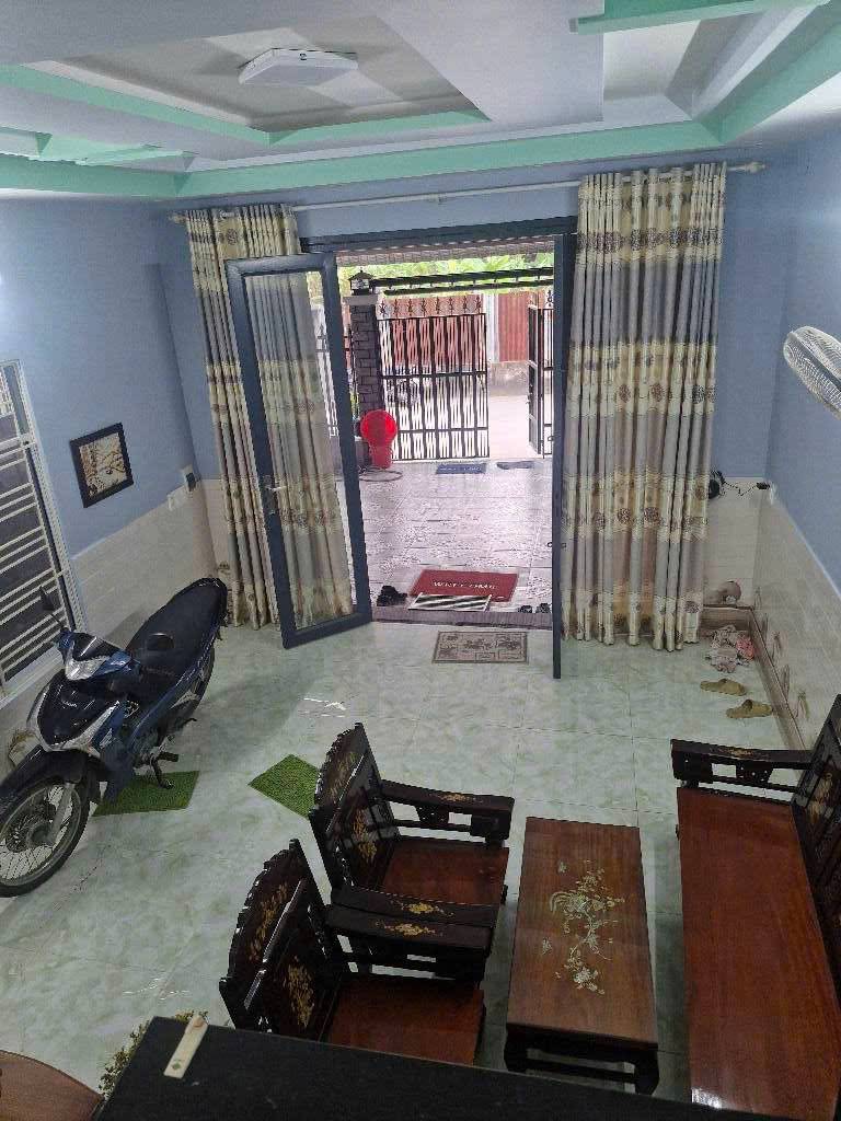 GIÁ HƠN 4 TỶ- BÁN NHÀ 100M2- LÊ VĂN LƯƠNG- NHÀ BÈ- HXH 6M- SỔ RIÊNG- HOÀN CÔNG ĐỦ