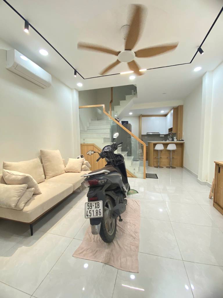 BÁN NHÀ NƠ TRANG LONG, BÌNH THÀNH, 31M2, GIÁ DƯỚI 6 TỶ