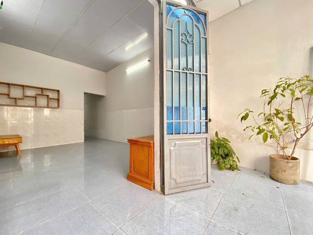 Chủ bán căn nhà c4 gần khu dân cư Phong Phú , QL50 , Q8 để chạy vốn làm ăn