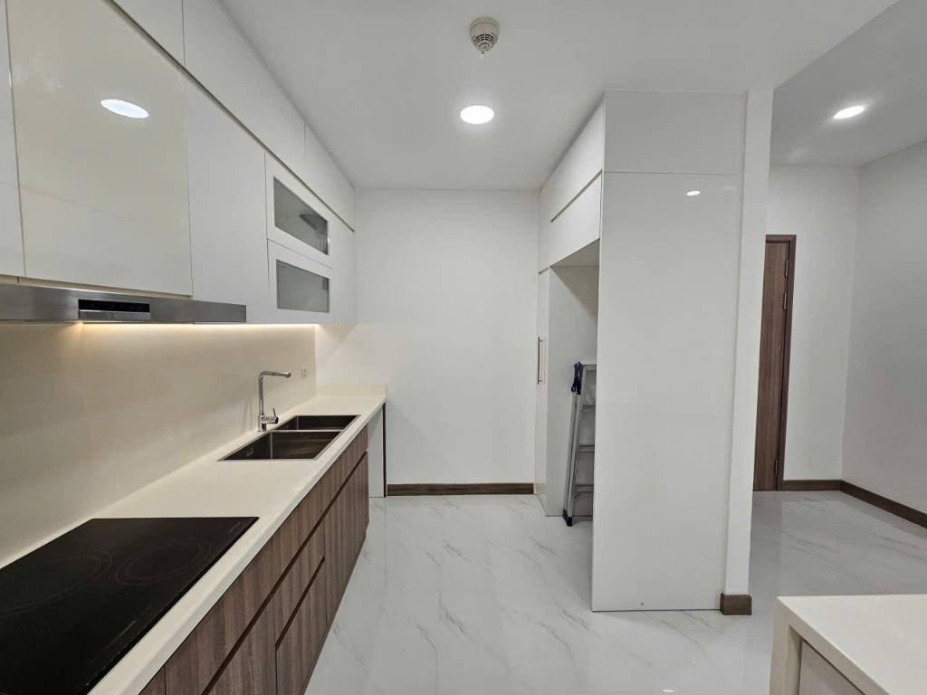 BÁN CĂN HỘ SUNWAH PEARL, NGAY TRUNG TÂM, 3PN VIEW ĐỈNH NÓC KỊCH TRẦN