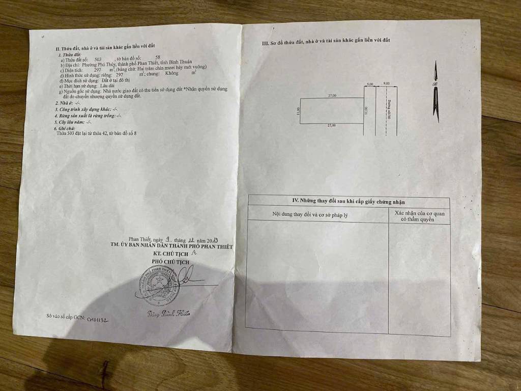 Bán lô đất đường Đào Tấn, Phú Thuỷ, ngang 11x27m, xây dựng tự do, giá nhỉnh 12 tỷ