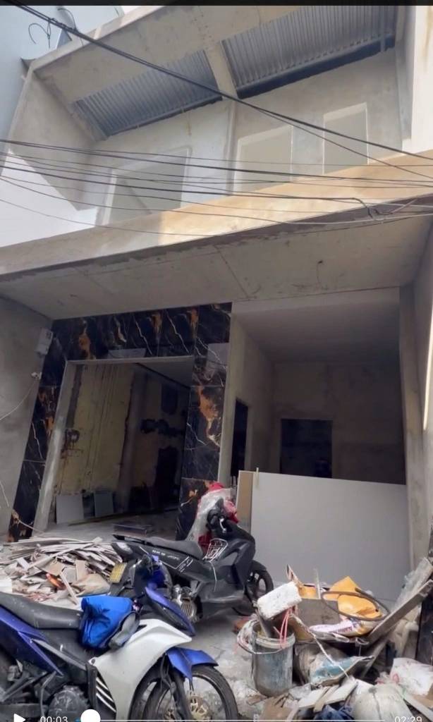 Bán nhà kiệt Trưng Nữ Vương, Hải Châu, ngang 6m nở hậu, 2 tầng, 2 mặt kiệt, full nội thất