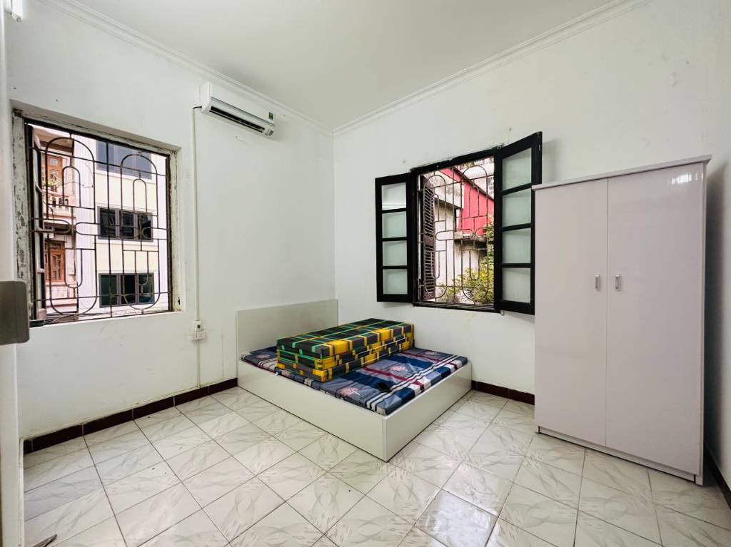 Chot thuê phòng trọ giá rẻ cầu giấy giá 2.5 tr , gần ĐH Giao thông , Báo chí