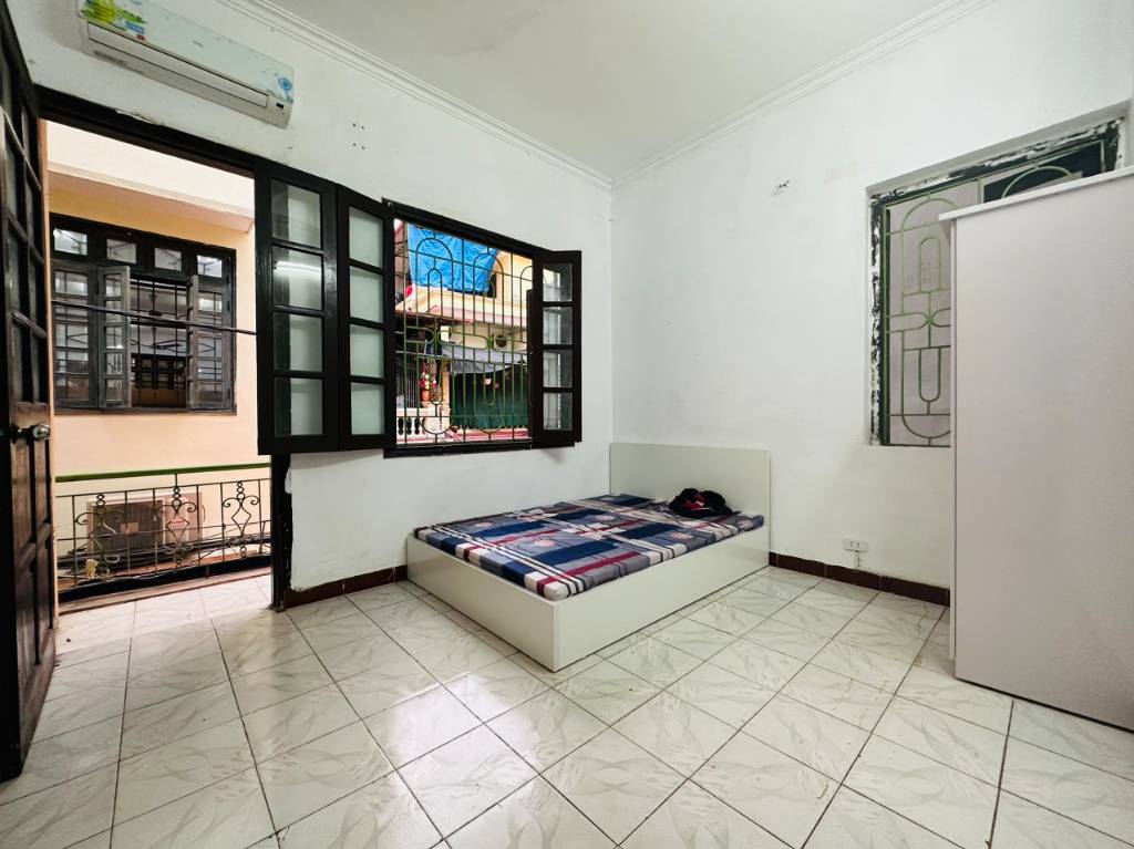 Chot thuê phòng trọ giá rẻ cầu giấy giá 2.5 tr , gần ĐH Giao thông , Báo chí