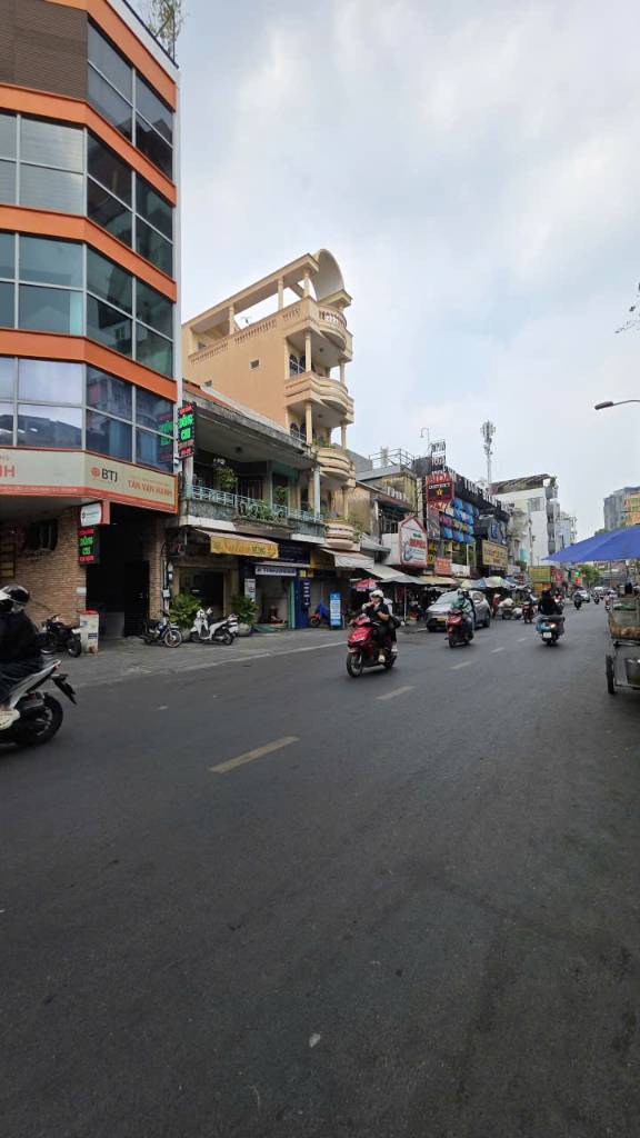 Bán nhà mặt tiền Nguyễn Hữu Cầu Quận 1 – 50m² – Thu nhập 17tr/th – Giá 24,5 tỷ TL