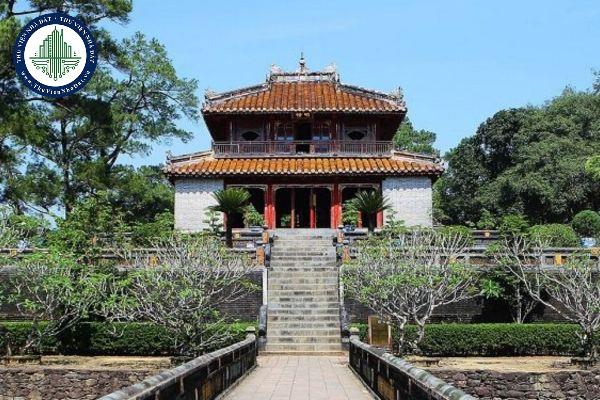 Đất Lăng vua Minh Mạng có thuộc trường hợp được Nhà nước giao đất không thu tiền sử dụng đất không?