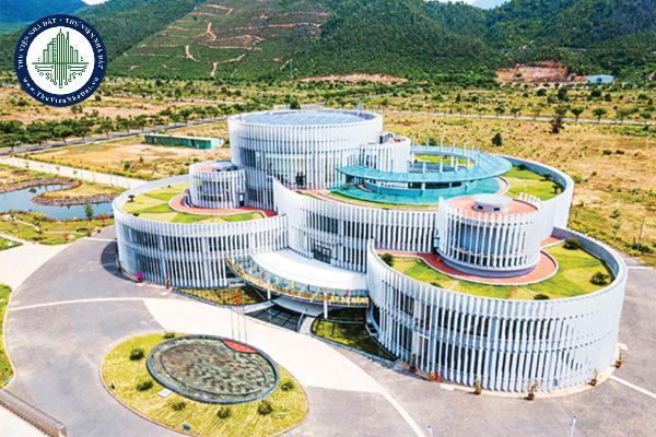 Khu công nghiệp công nghệ cao là gì? Thành lập khu công nghệ cao thế nào để phục vụ đời sống của người lao động?
