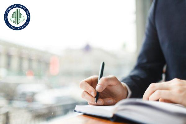 Cách viết về khuyết điểm trong Bản tự kiểm điểm Đảng viên dự bị 2024 (Hình từ Internet)
