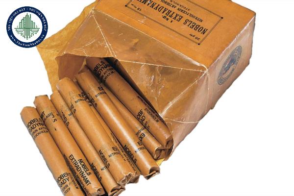 Ai có thẩm quyền cấp giấy phép, giấy chứng nhận về quản lý, sử dụng vật liệu nổ công nghiệp?