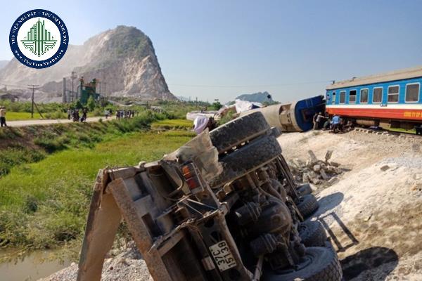 Ai có trách nhiệm lập Hồ sơ vụ việc vụ tai nạn giao thông đường sắt?