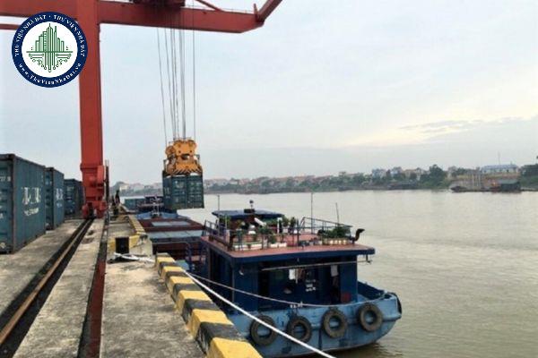 Các phương tiện nào được miễn làm thủ tục vào, rời cảng, bến thủy nội địa, khu neo đậu?