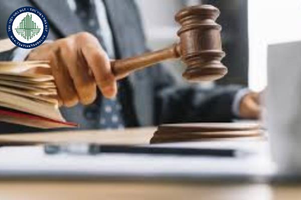 Các trường hợp đương nhiên xóa án tích đối với người bị kết án theo Bộ luật hình sự hiện hành được quy định ra sao?