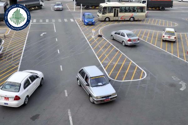 Cao 1m55 có được thi bằng B2?