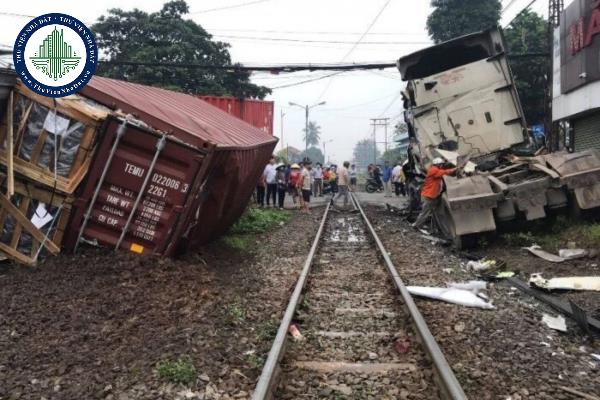 Chủ tịch Hội đồng giải quyết sự cố, tai nạn giao thông đường sắt có nhiệm vụ là gì?