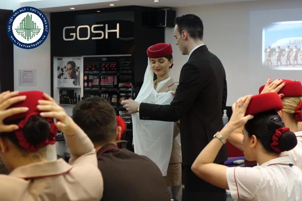 Chương trình đào tạo, huấn luyện nghiệp vụ nhân viên hàng không bao gồm những chương trình nào?