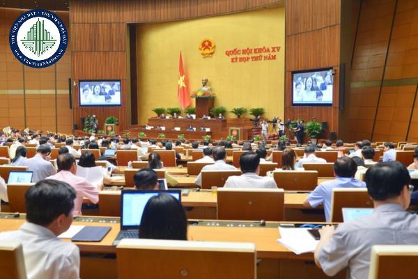 Đại biểu Quốc hội có những quyền cơ bản cụ thể nào theo hiến pháp và pháp luật hiện hành?