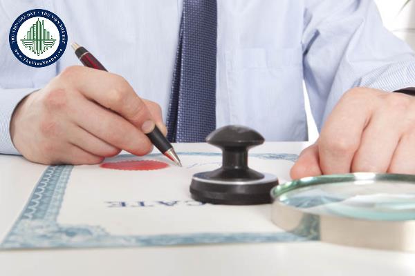 Điều kiện bảo hiểm trách nhiệm nghề nghiệp của công chứng viên được quy định như thế nào?